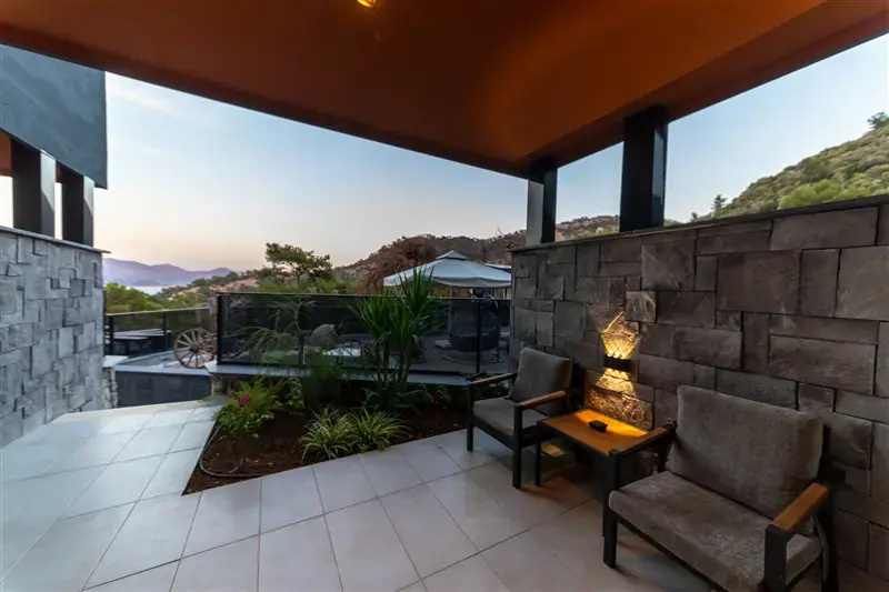 Deluxe room with forest view