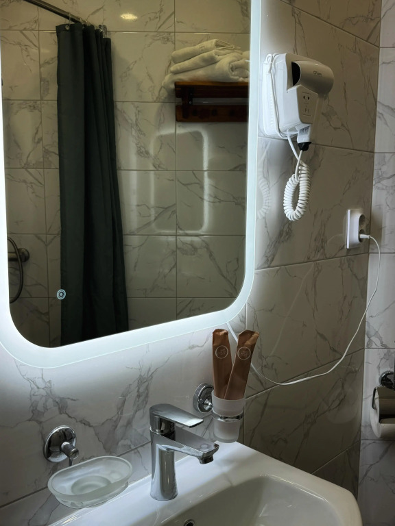 Апартаменты с балконом и видом на море - фото 9