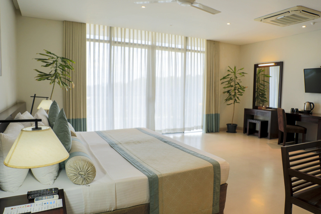 Deluxe room with balcony and with mountain view