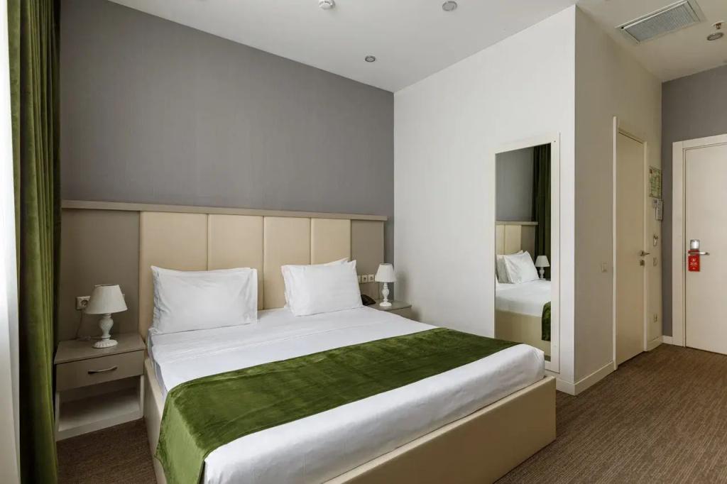Brosko Moscow Hotel Room Type - Standard Double room full double bed