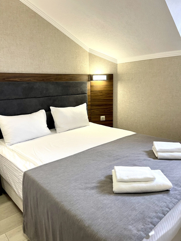 Standard Economy (1, 2, and attic floors) Double room (full double bed)