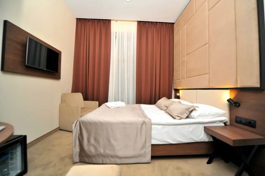 Hotel photo 1