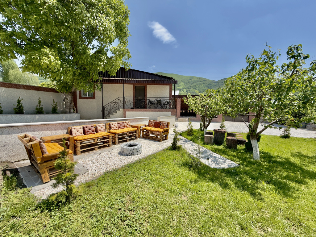 Home Ler Private house