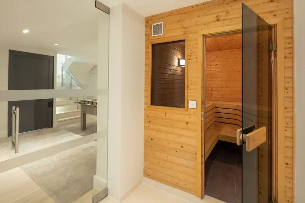 Hotel photo 25