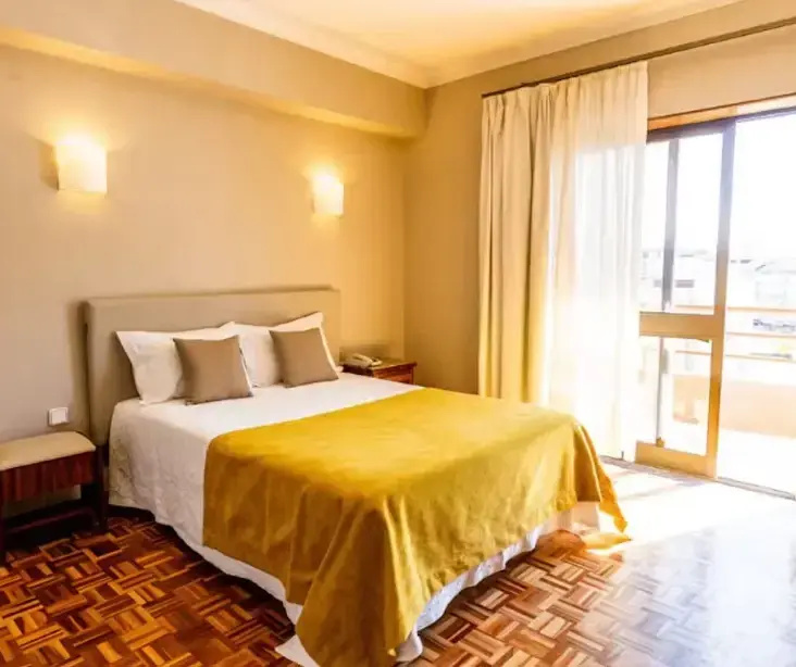 Double room with balcony (full double bed)