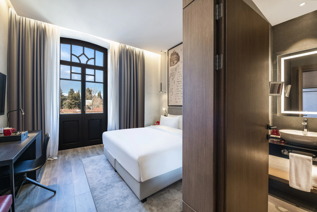 Hotel photo 11