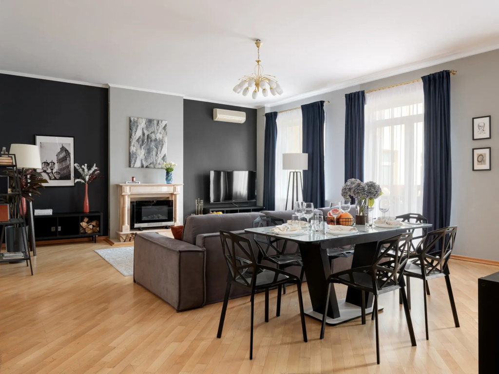 Отель Квартира GM Apartments Элитная четверка на Арбате в Москве