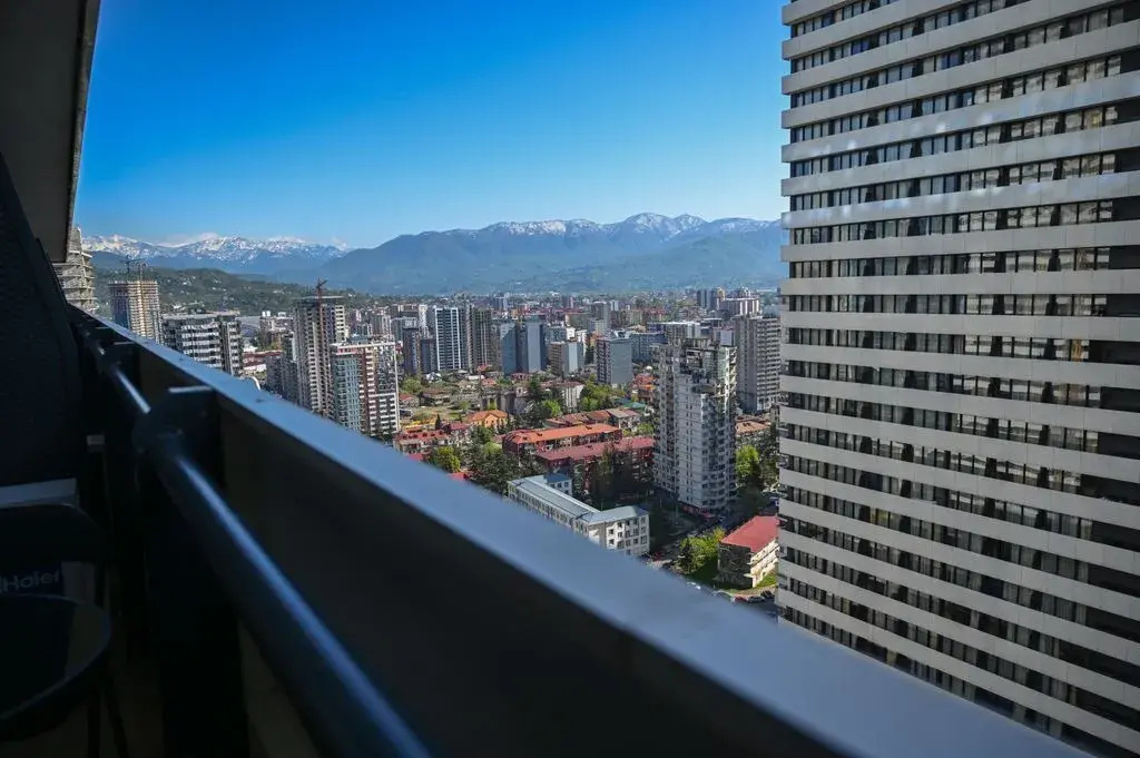 Orbi City Na Pervoy Linii U Morya Apartments