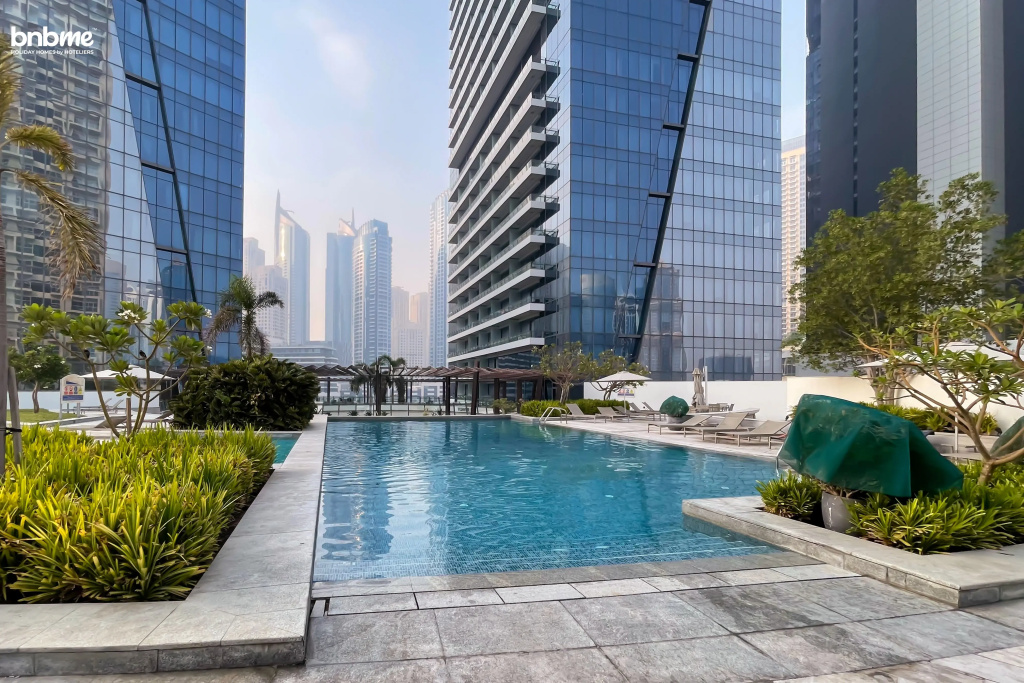 Апартаменты Bnbme Silverene Tower 2 Bdr — фото