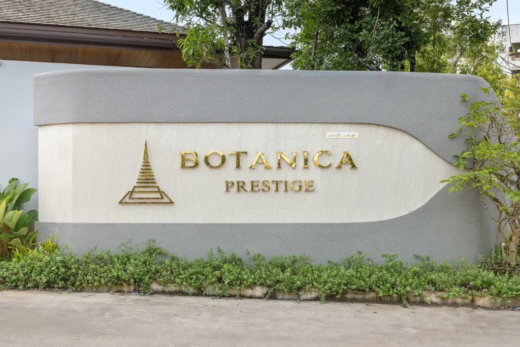 Luxury 4BR Rua Pool Botanica Prestige Villa