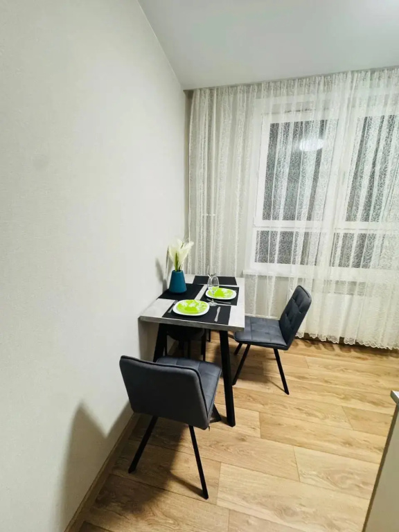 Отель Квартира 2-к. квартира, 55 м², 2 кровати в Красноярске