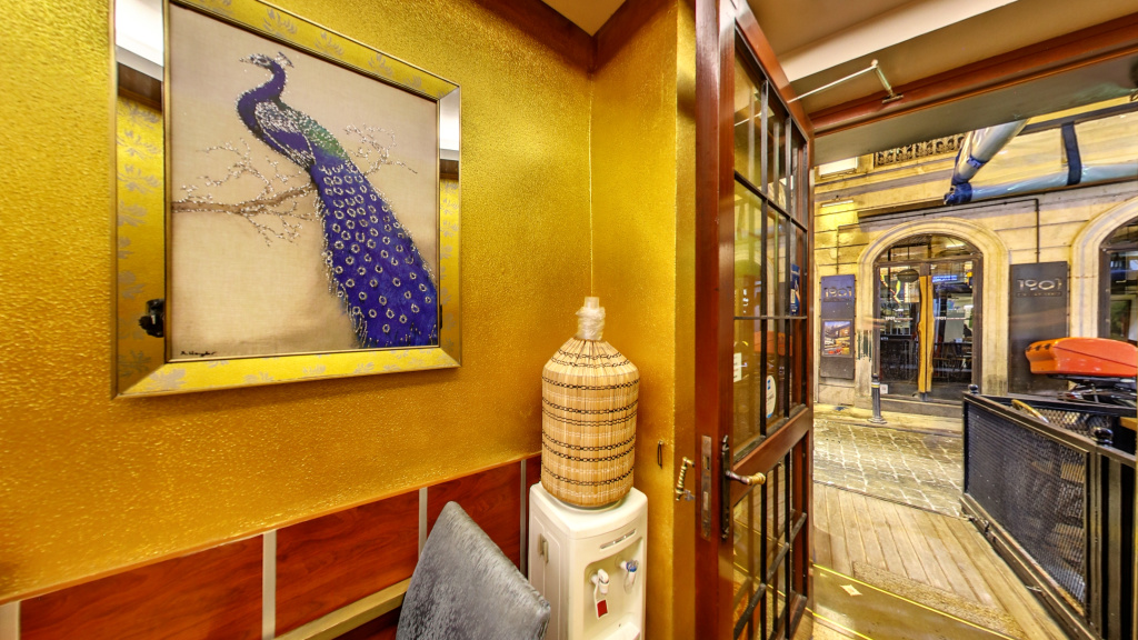 Lobby & Reception