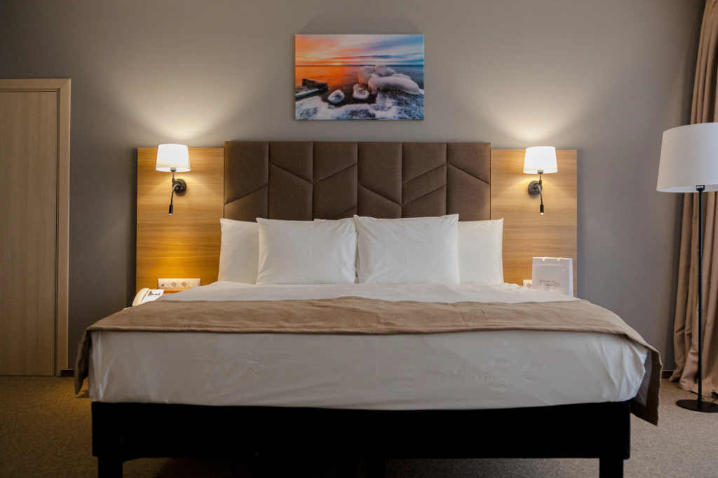 Double Junior Suite (full double bed)