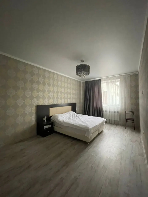 2 Bedrooms Quadruple Apartment
