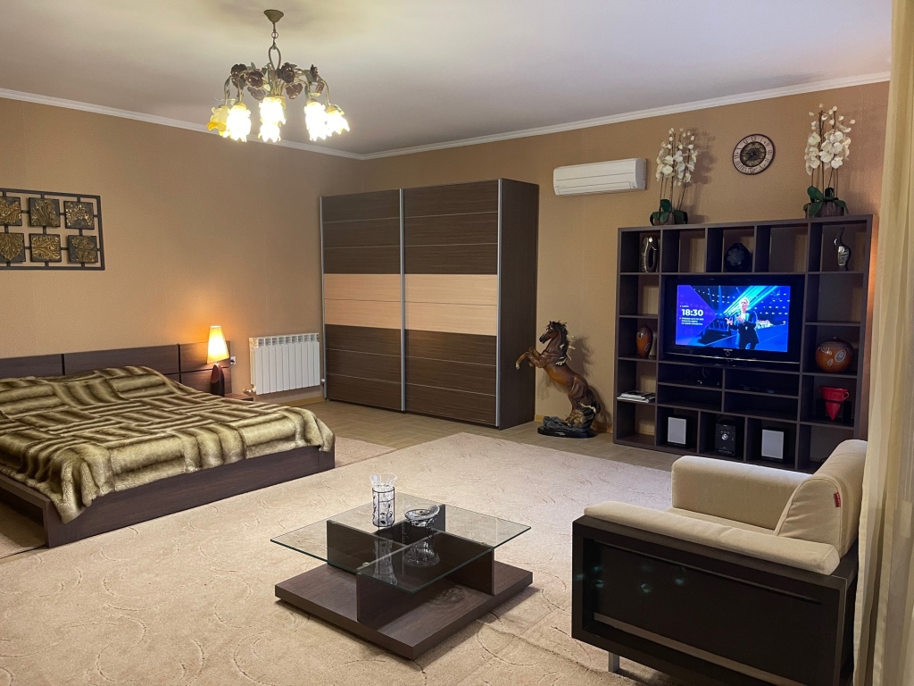 Евразия пятигорск. Евразия гостевой дом. Гостиница евразия г кяхта. Гостиница евразия пятигорск. София пятигорск гостиница.