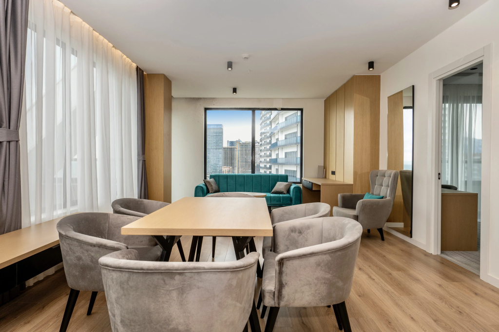 The Grandeur Hotel, Батумі, Грузія мініатюра 26