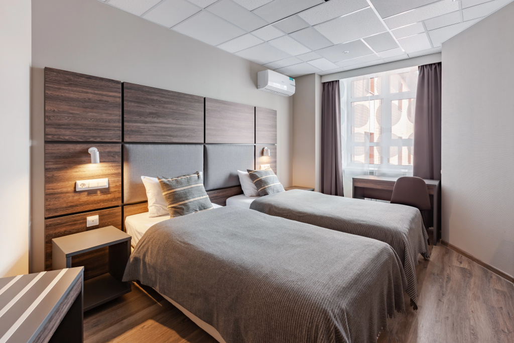 Double Suite (twin beds)