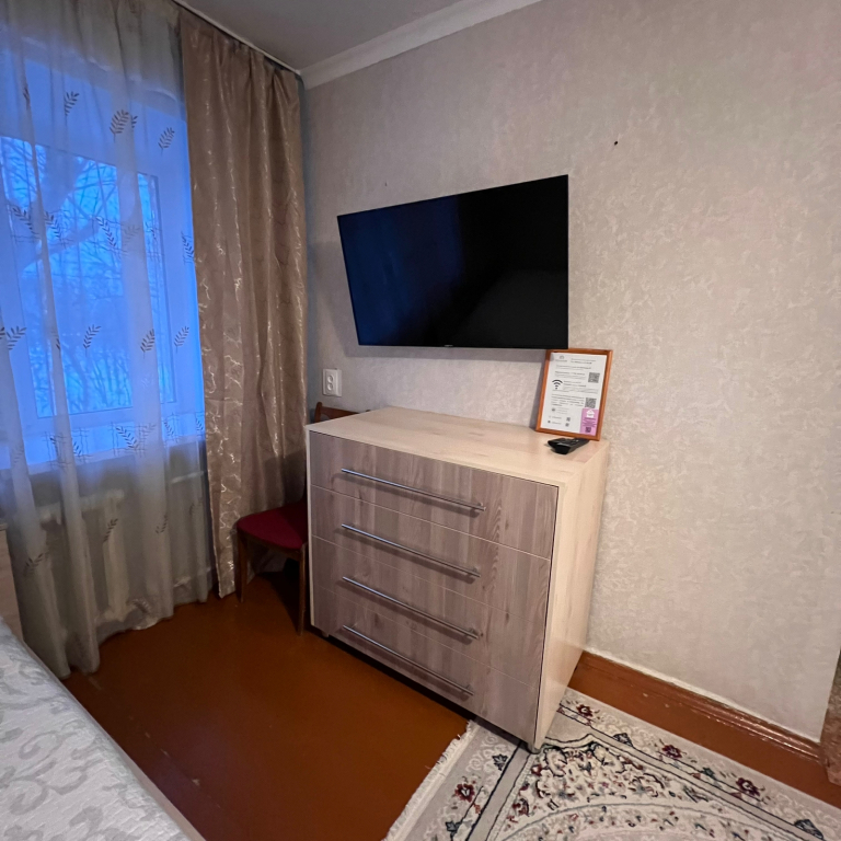 Караганда: Апартаменты Квартира Лободы 32 эконом вариант