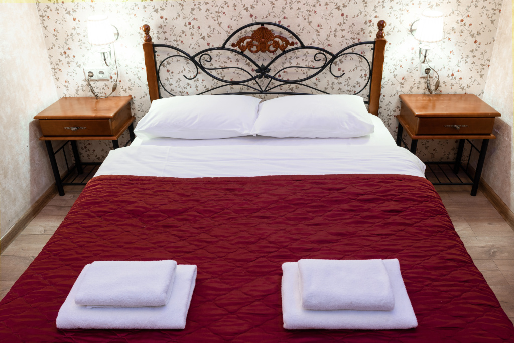 Classic Double room (full double bed)