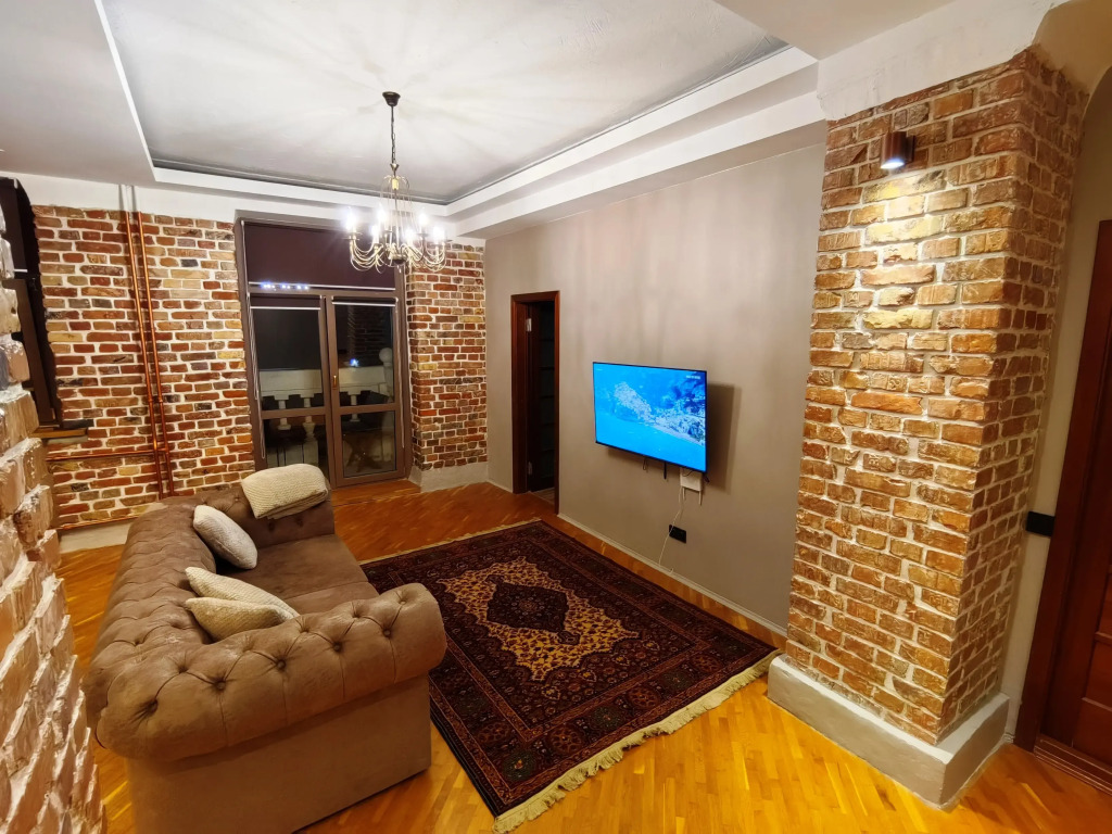 Двухместные апартаменты с 2 комнатами с красивым видом из окна двуспальная кровать в Апартаменты InterLoft 8 Old Town Free Parking Wi-Fi 100/50 Smart TV