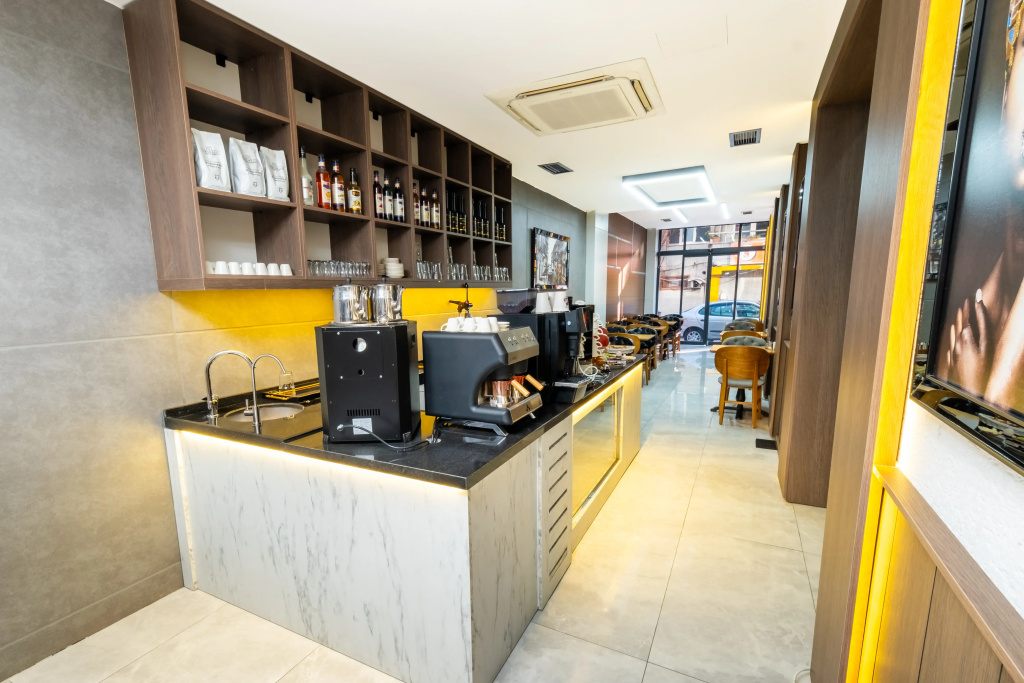 Отель Luxury Life Suites — фото