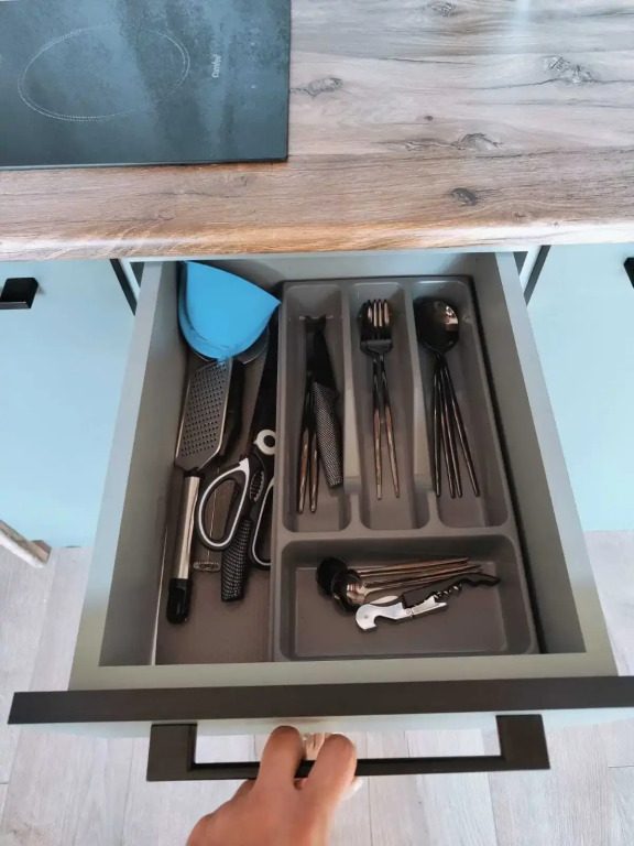 Шале двухэтажный А-фрейм с панорамным остеклением и террасой - фото 9