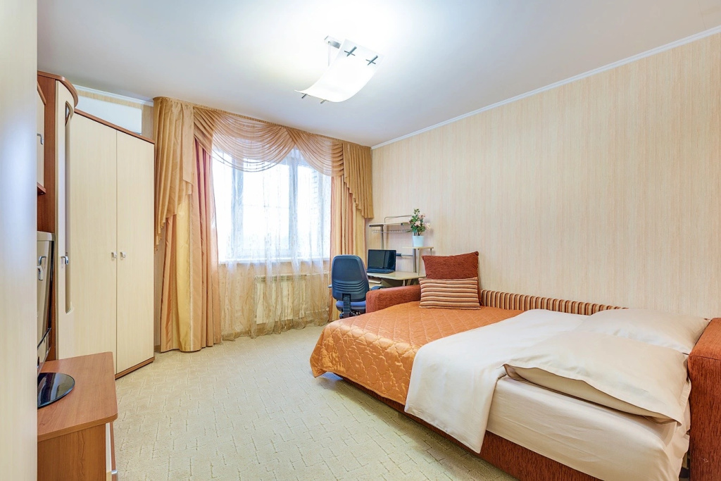 Апартаменты Like Home Aparts Енотаевская 10к2 — фото