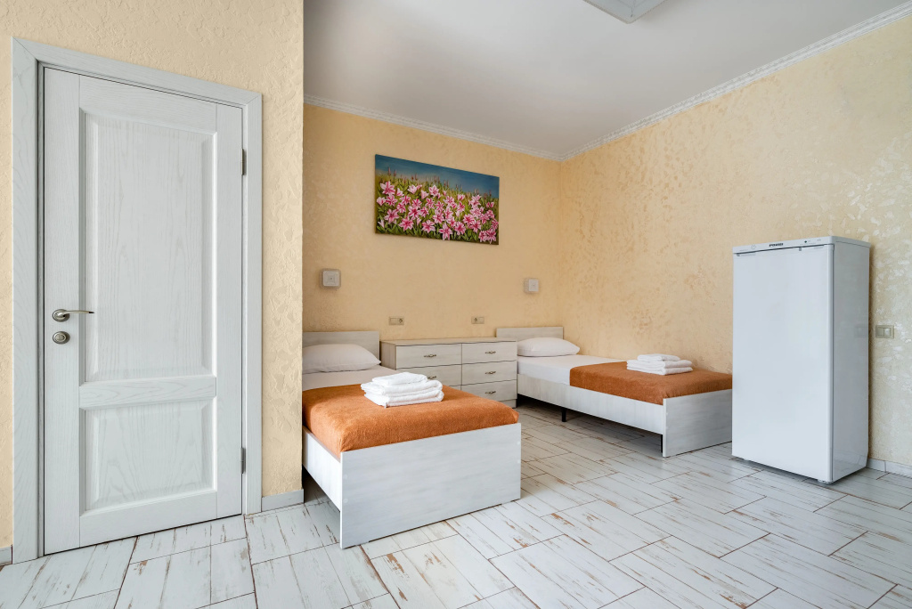 Vals Tsvetov Hotel Room Type - Comfort Triple room