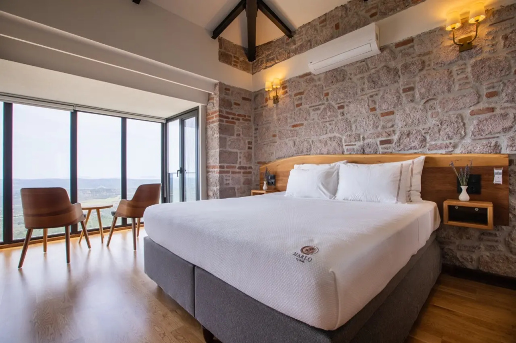 Deluxe room with panoramic view