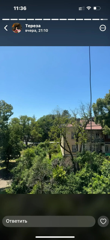Tryokhkomnatnaya Na Beregu Morya Mokko Plyazh Flat