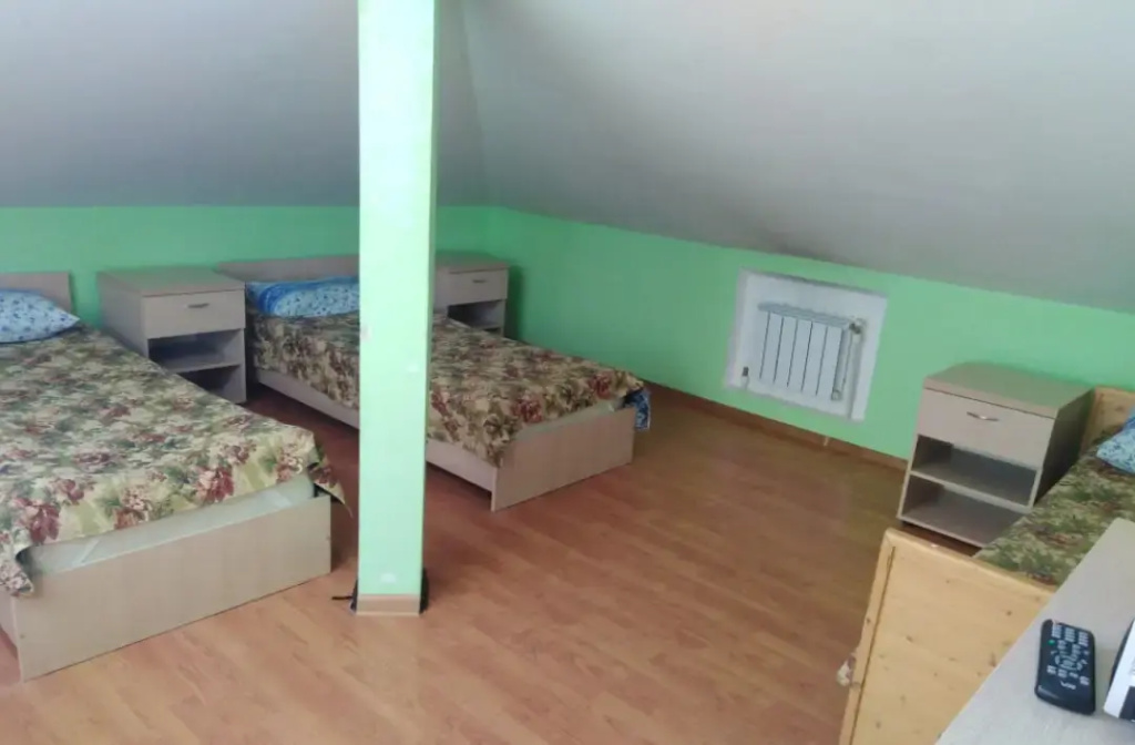 Economy Triple Attic room