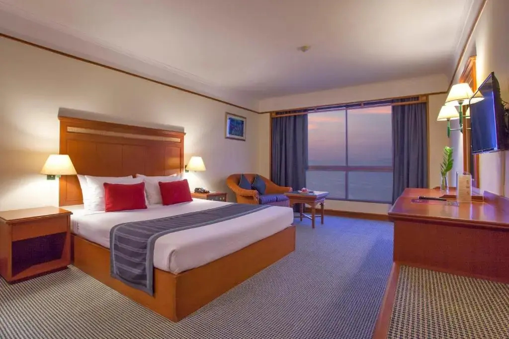 Cholchan Pattaya Beach Resort - Général