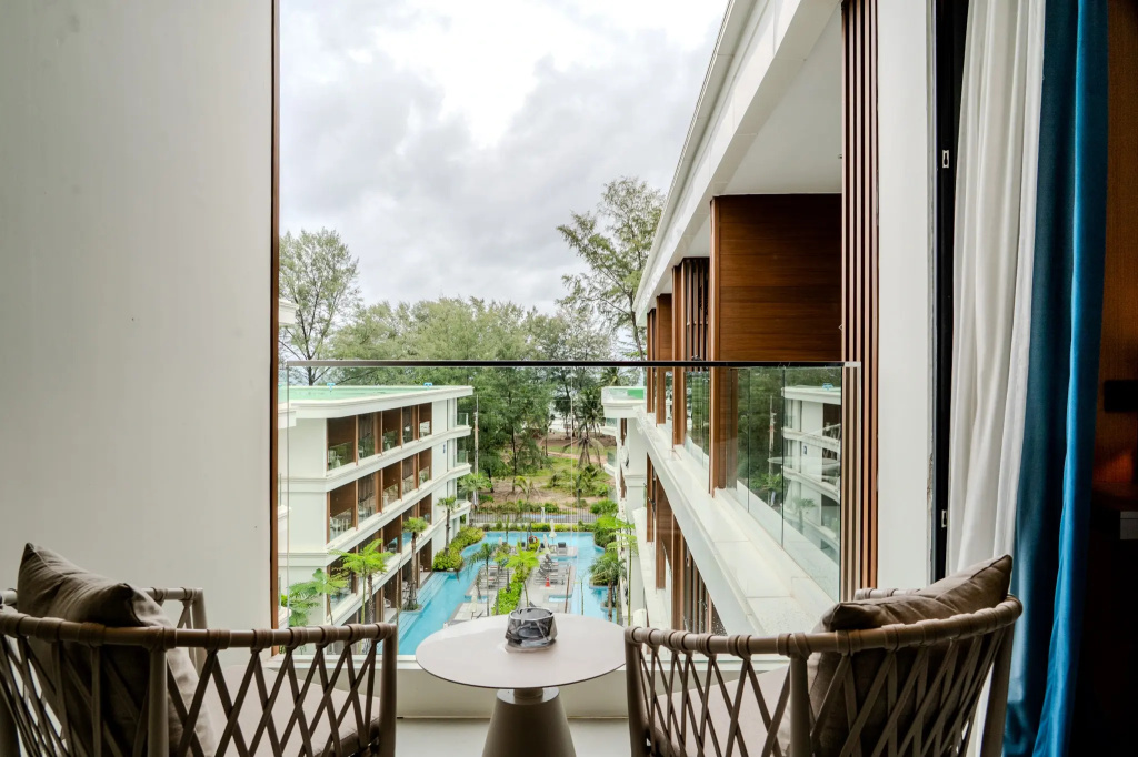 Premier Double room with balcony and with pool view (full double bed)