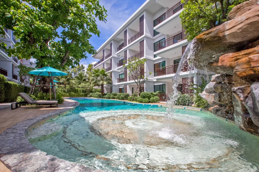 Suite el Torno, 1br Ground Floor Rawai Beachfront Apartments