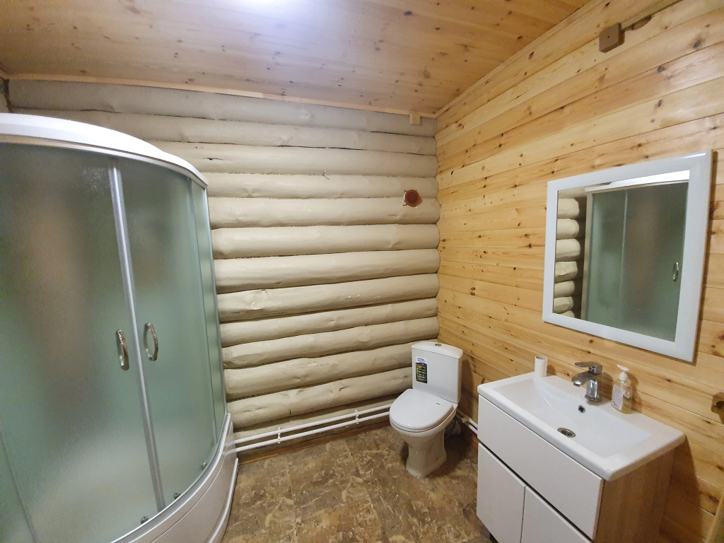 Шестиместный коттедж с видом на внутренний двор в Молгово