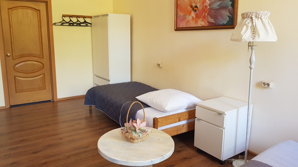 Трёхместный семейный номер Standard с красивым видом из окна в KronHotel 101