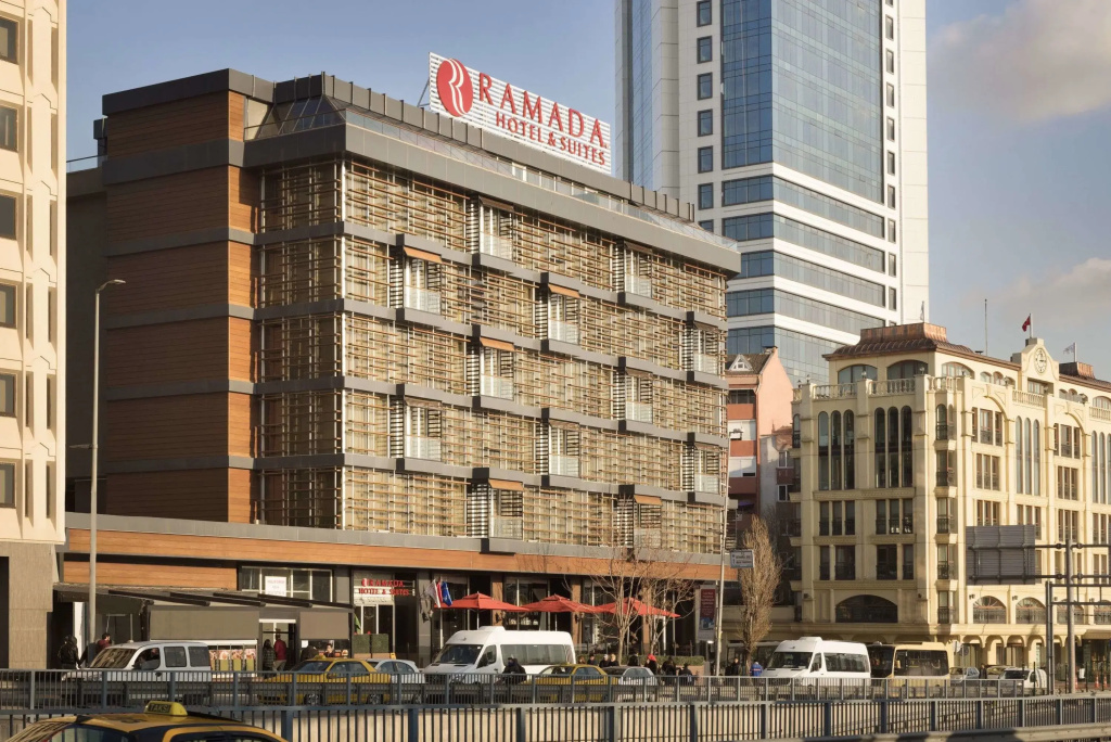 Ramada Hotel & Suites by Wyndham Istanbul Sisli — фото