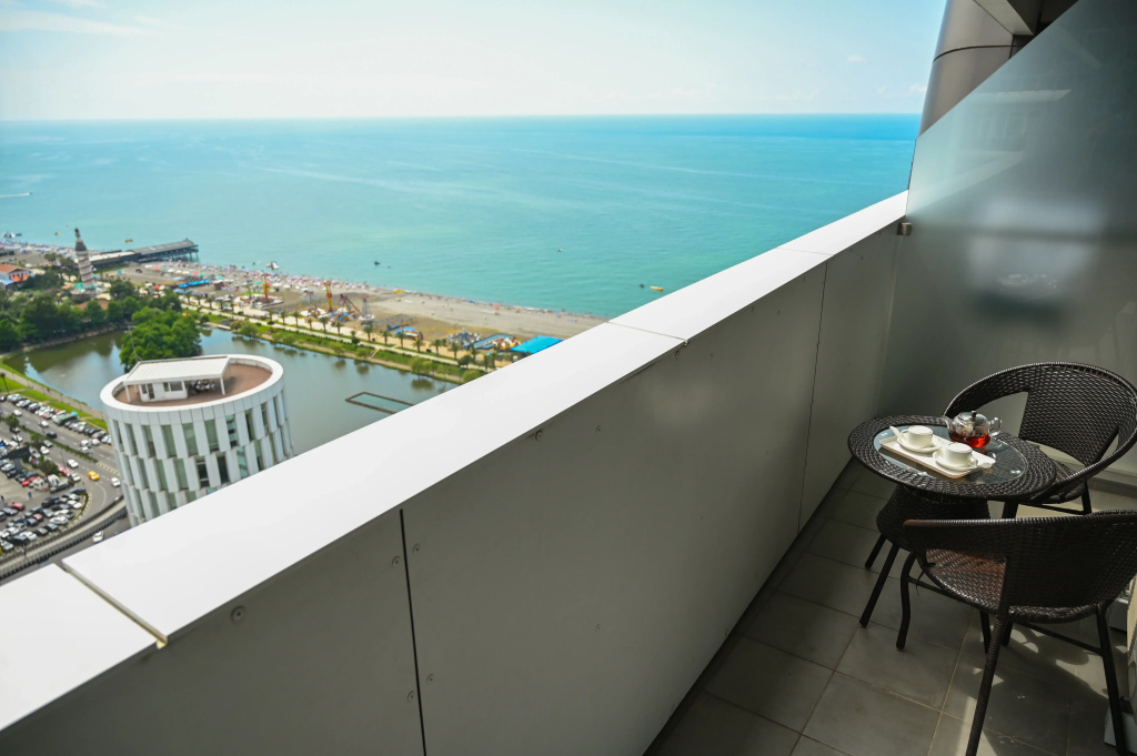 Alliance Palace Apartments