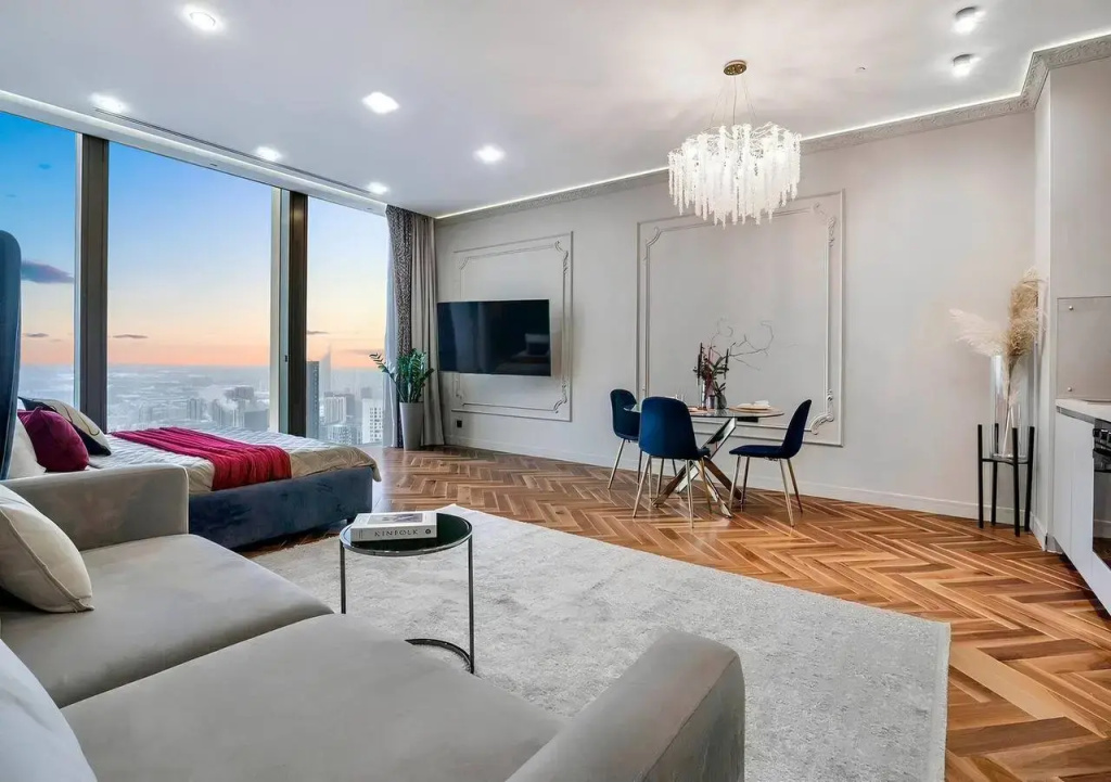 Апартаменты Sky City Moscow Уютная Студия на 43 этаже с видом на закат! Lux дизайн! Виден весь город! — фото