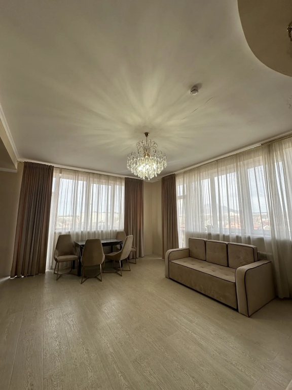 Double Suite with balcony (full double bed)