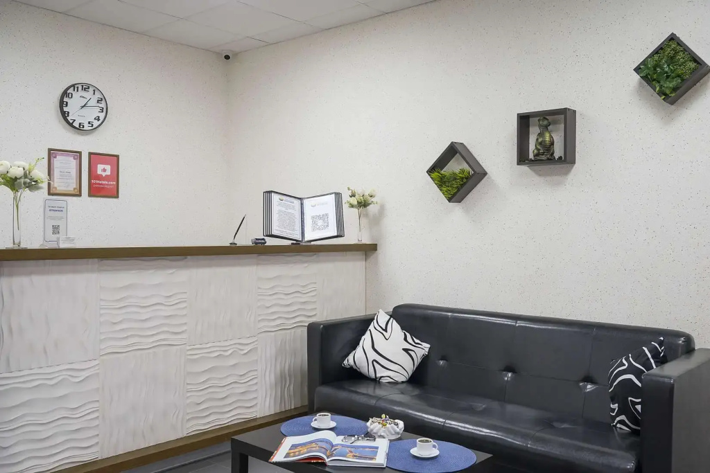 Lobby & Reception