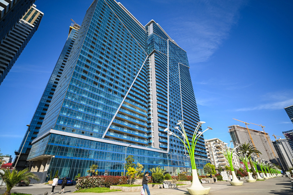 Vidovaya Panoramnaya u Stadiona/ 33 Etazh Flat