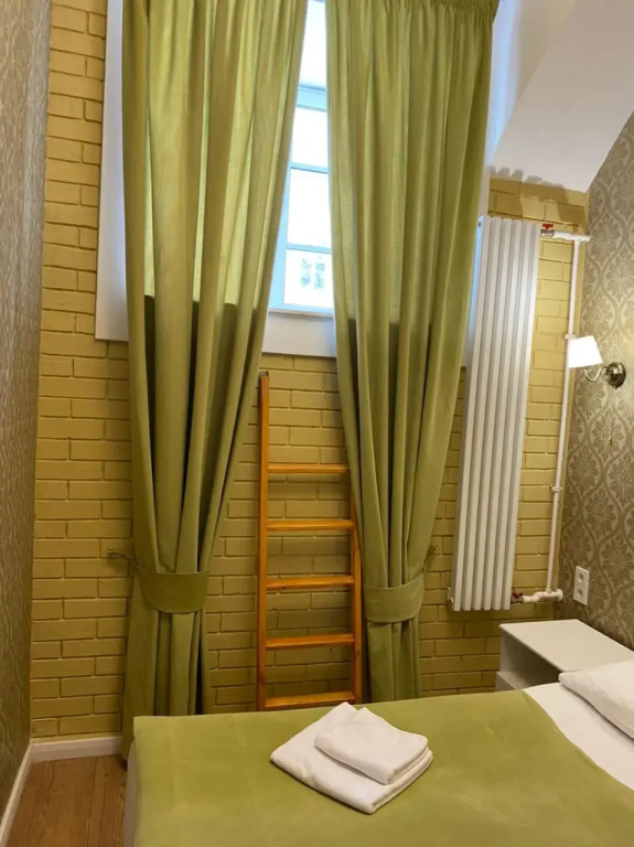 Catherine Art Hotel Room Type - Economy Double room full double bed