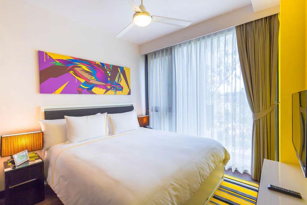 Двухместный люкс c 1 спальней с балконом двуспальная кровать в Отель Cassia Phuket, part of Banyan Group