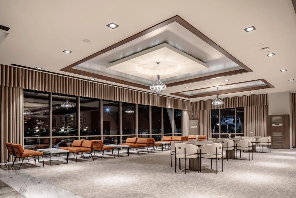 Grand Harilton Hotel — фото