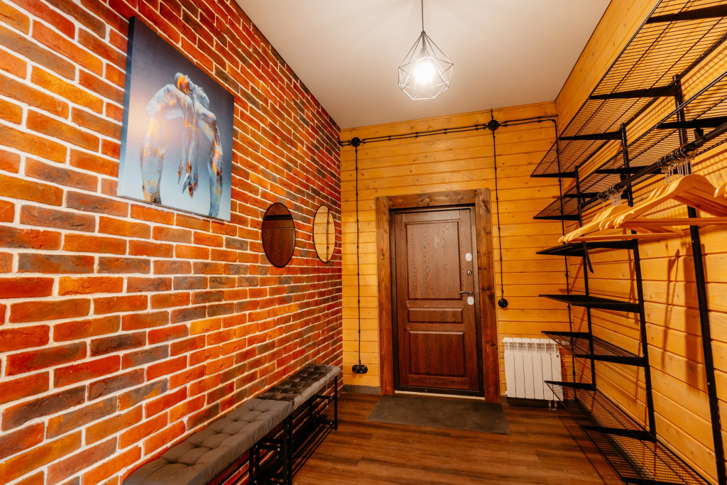 Четырёхместный коттедж Deluxe в Винни-Вилла