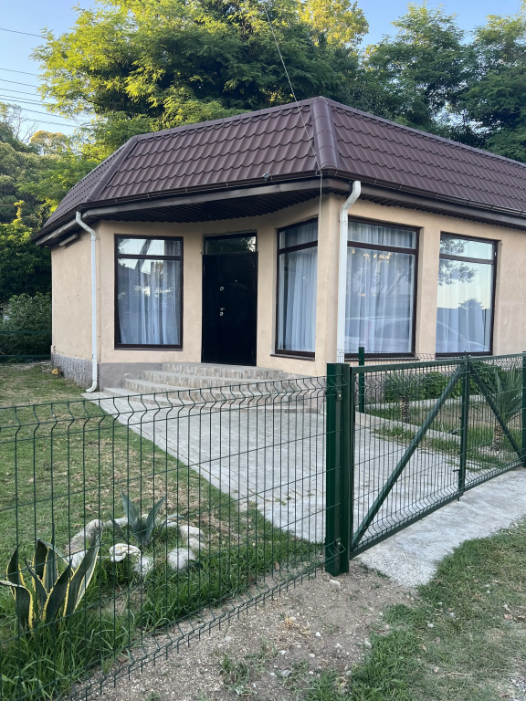 Uyutnye U Morya Apartments