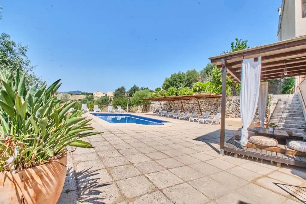 Can Riera by CheelHotels Hotel - Général