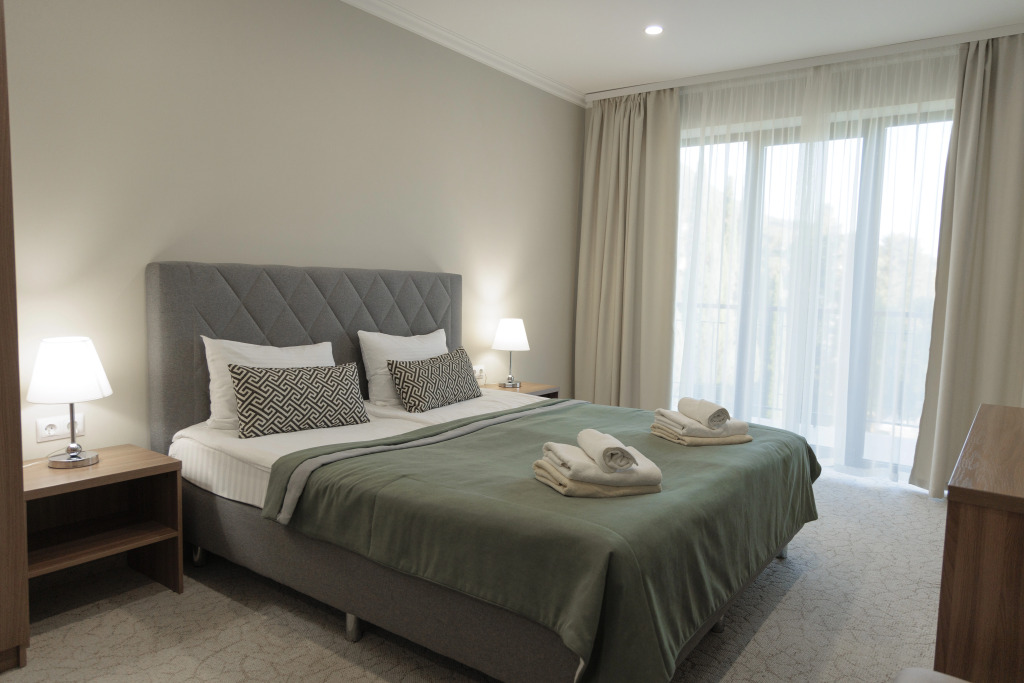 Двухместный номер Стандарт с красивым видом из окна двуспальная кровать в Нарт