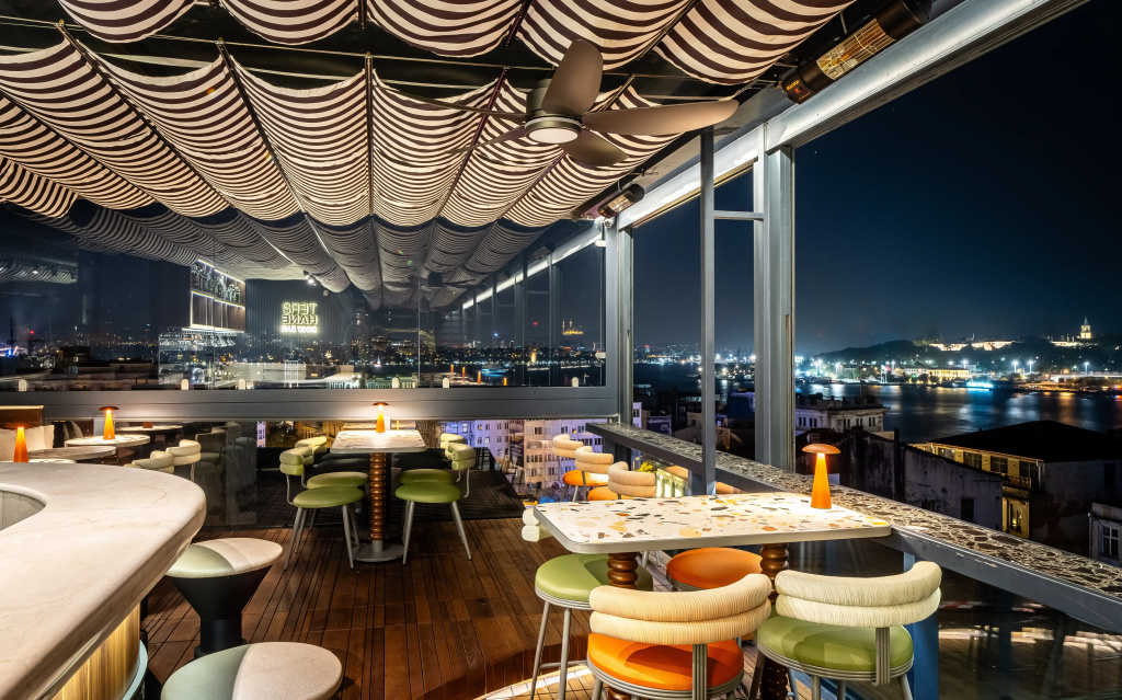 Momento Golden Horn Hotel — фото